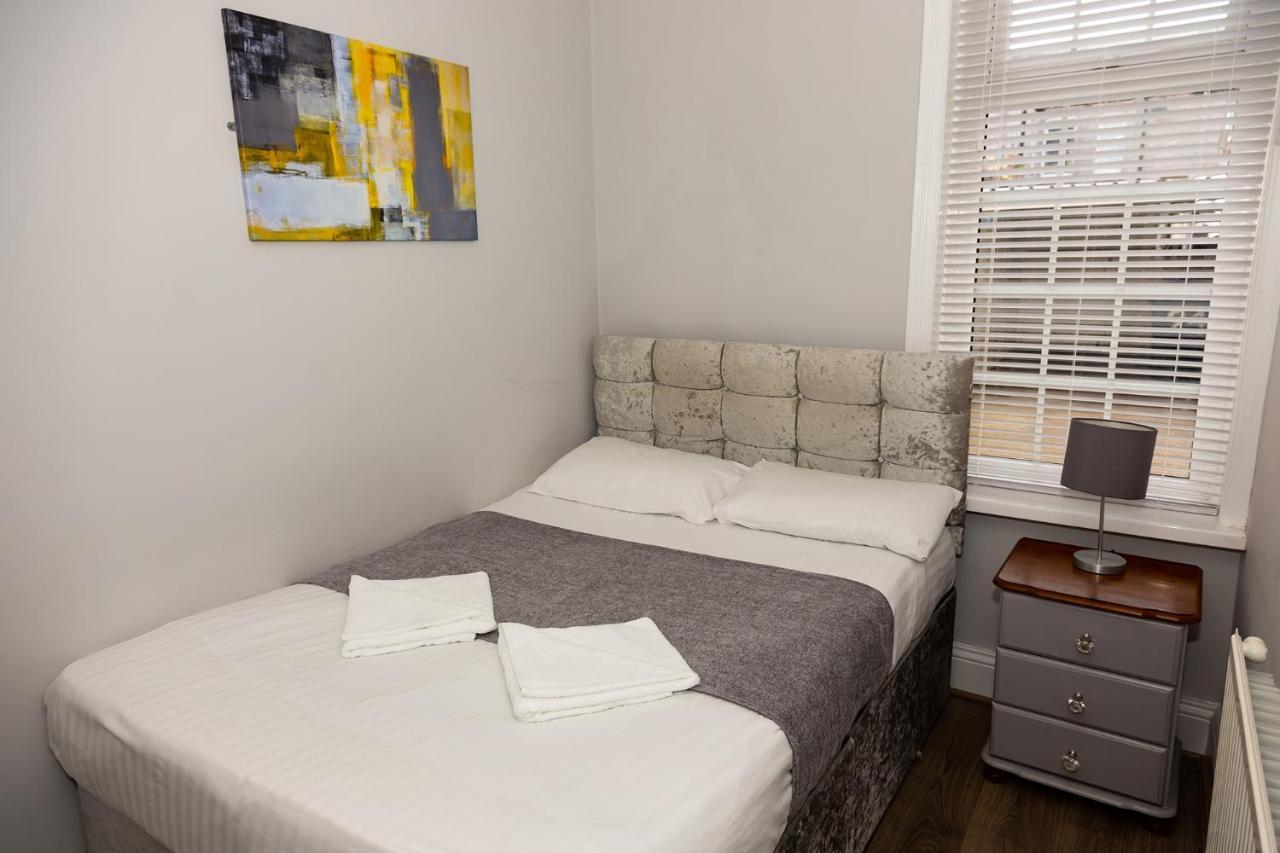 Alexander Apartments South Shields Jarrow Bagian luar foto