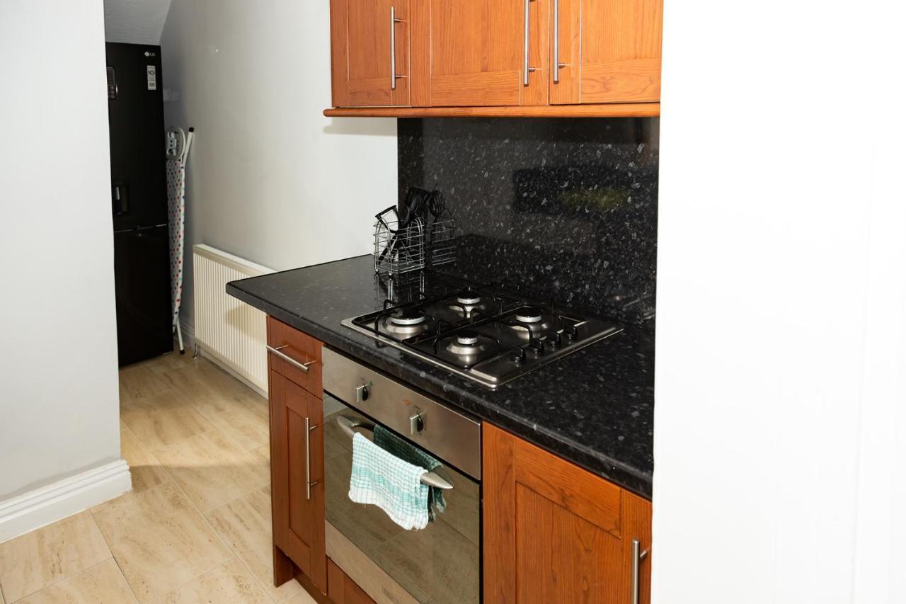 Alexander Apartments South Shields Jarrow Bagian luar foto